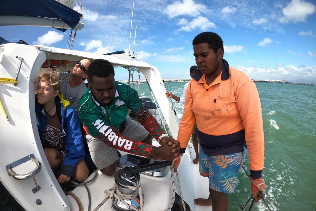 Students from St Teresa’s Abergowrie School practicing sailing skills near near Orpheus Island. Credit: Science Under Sail Australia 