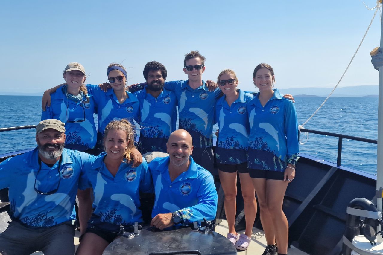 Great Barrier Reef Dolphin Project Team. Credit: Great Barrier Reef Dolphin Project 