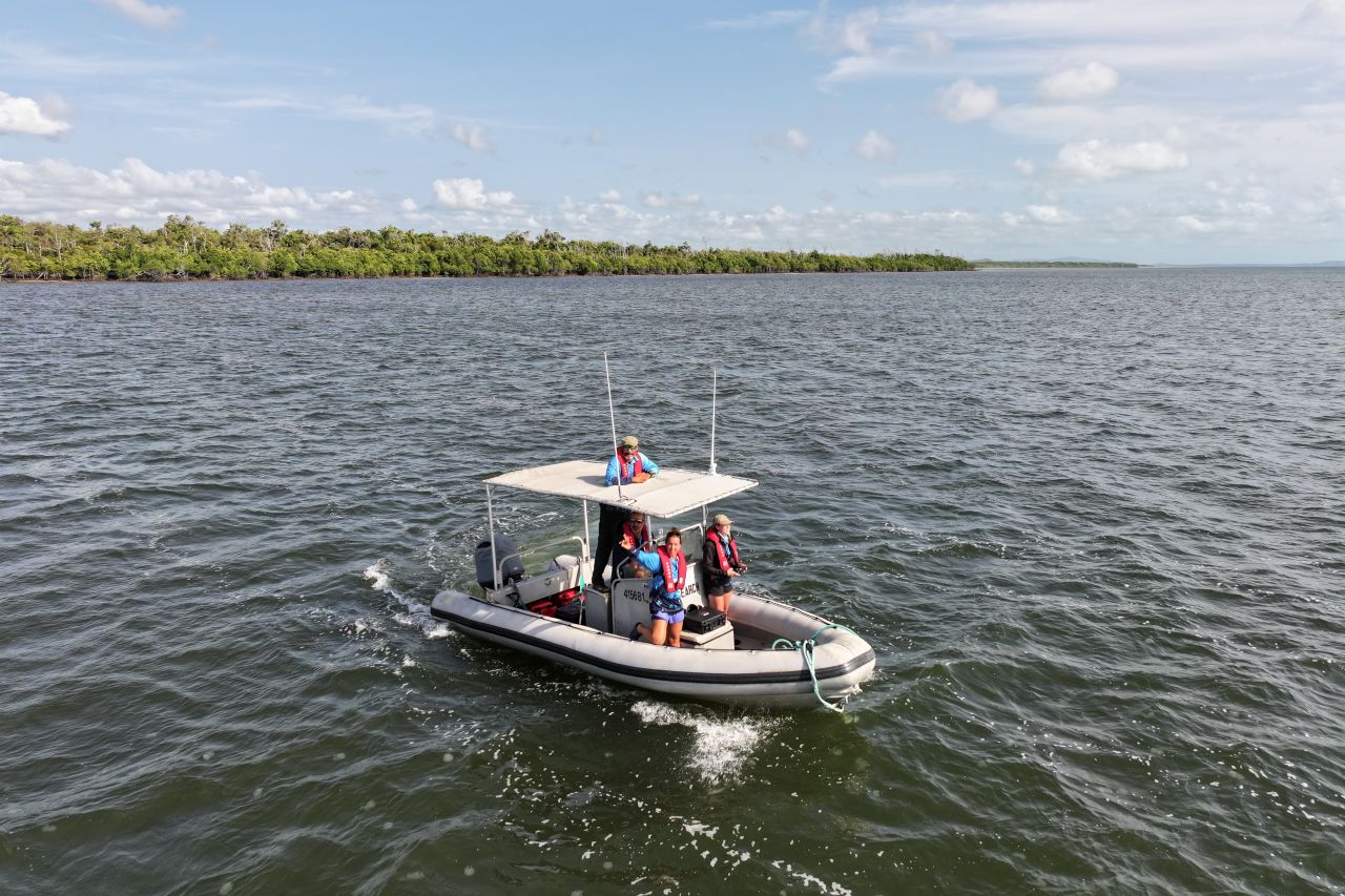 Small boat survey set up in the shallow waters of the northern Great Barrier Reef. Credit: Great Barrier Reef Dolphin Project 