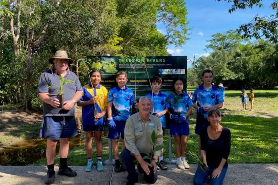 Johnstone River Catchment Management, Flying Fish State School and Cassowary Coast Council on site at the project (Credit: JRCM)