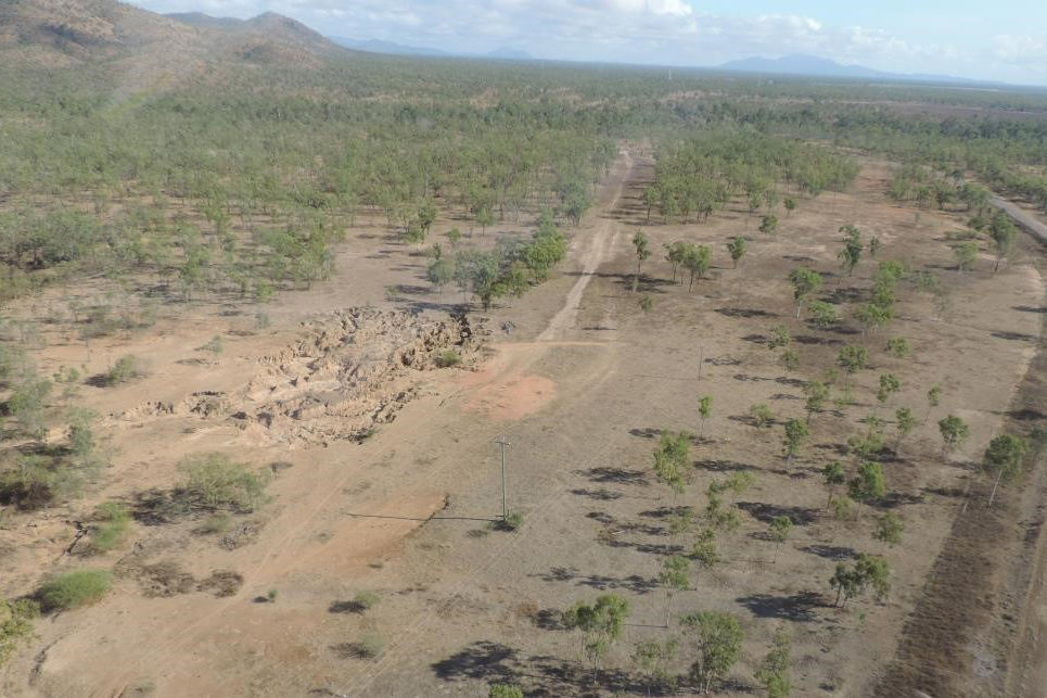 Plans are underway to remediate 10 erosion sites along a 200 km stretch of natural gas pipeline. Image Whorley Power Services/NQ Dry Tropics