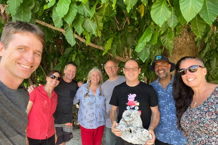 Leaf to Reef research team including Kathy Townsend, Christine Dudgeon, Asia Haines (Armstrong), Dominique Potvin, Annika Radu, Dirk Erler, Mike Bennett, Ben Gilby, Sarah Thackwray, Jason Van De Merwe, and Caitlin Smith.
